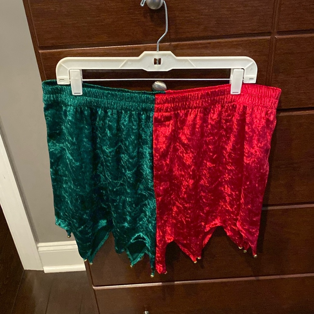 Men holiday shorts